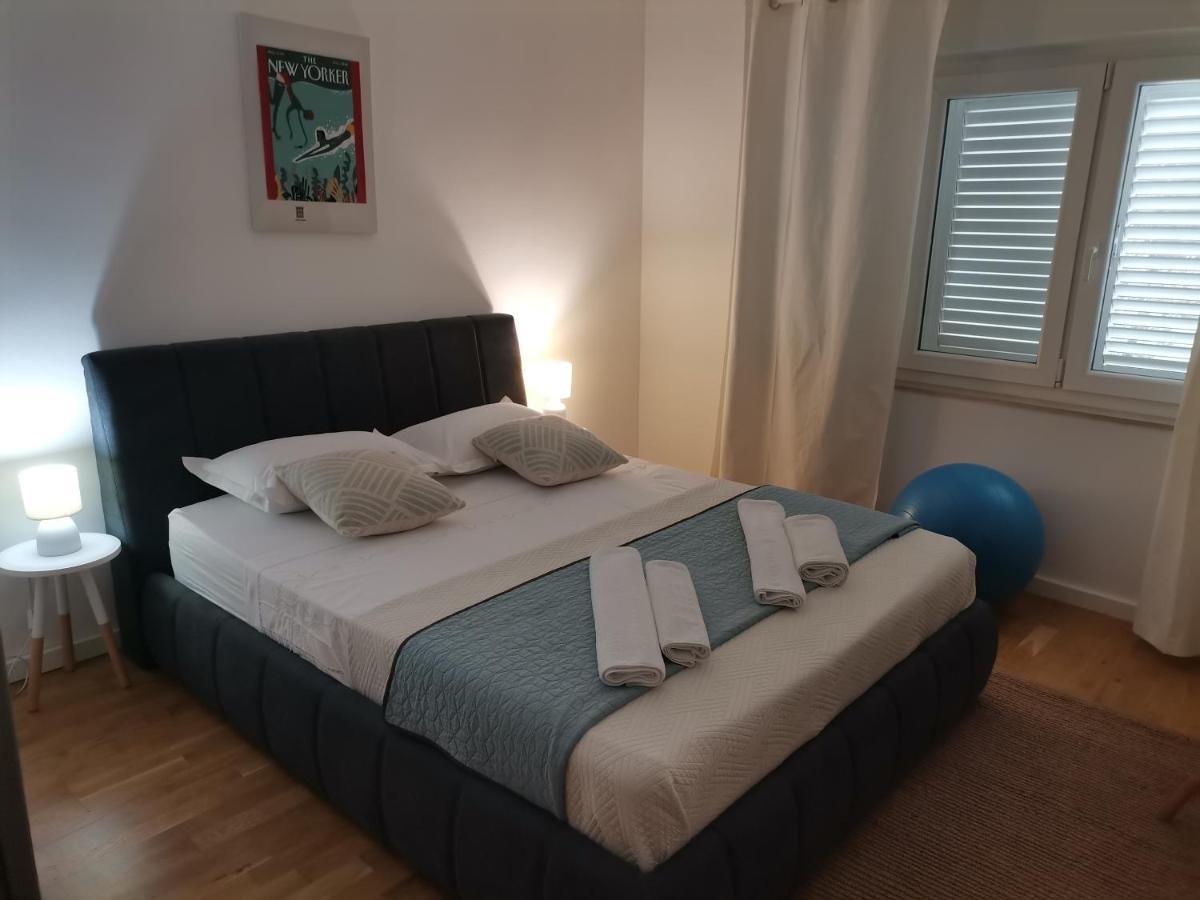 Apartment Mikula Makarska Ngoại thất bức ảnh