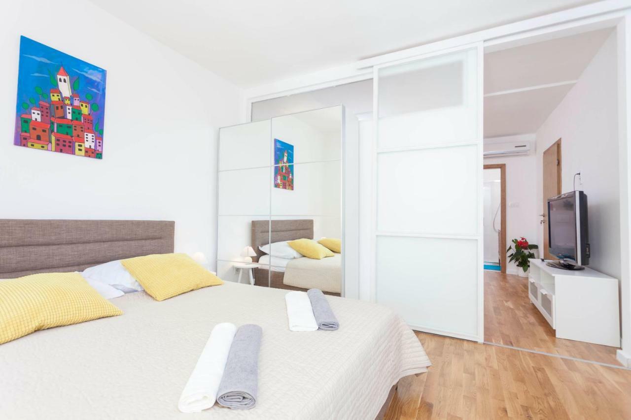 Apartment Mikula Makarska Ngoại thất bức ảnh