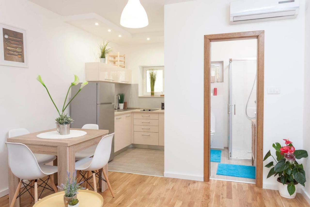 Apartment Mikula Makarska Ngoại thất bức ảnh