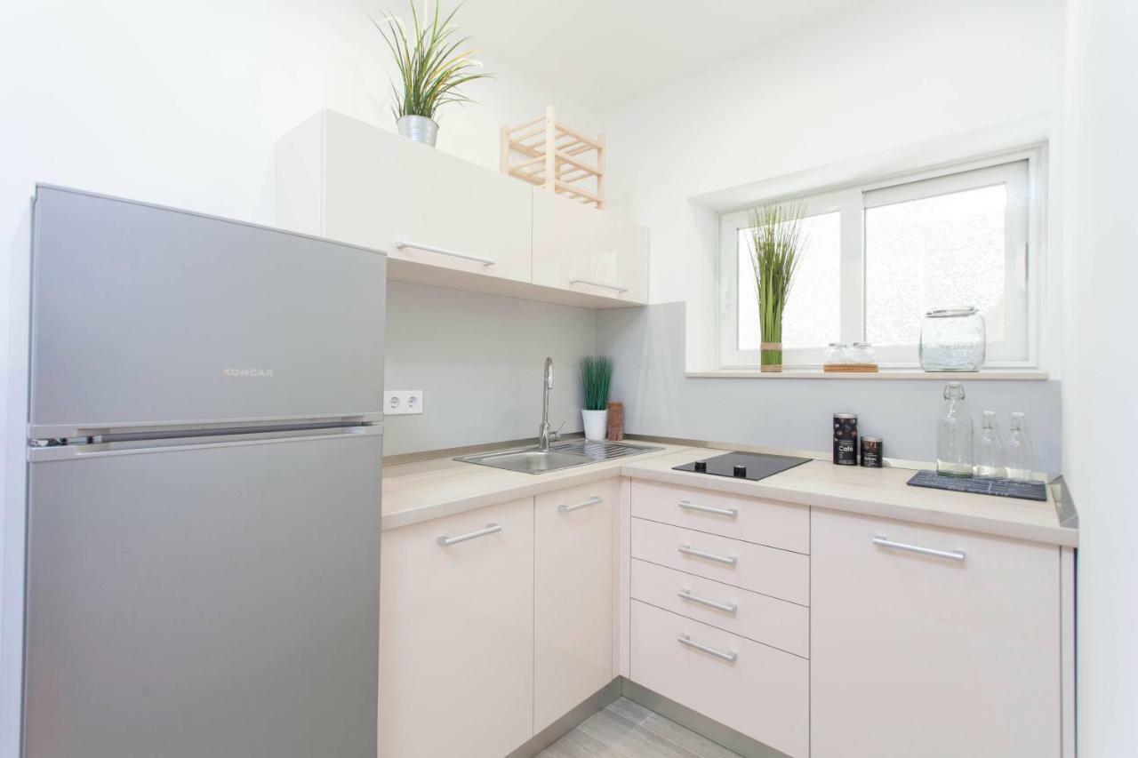 Apartment Mikula Makarska Ngoại thất bức ảnh