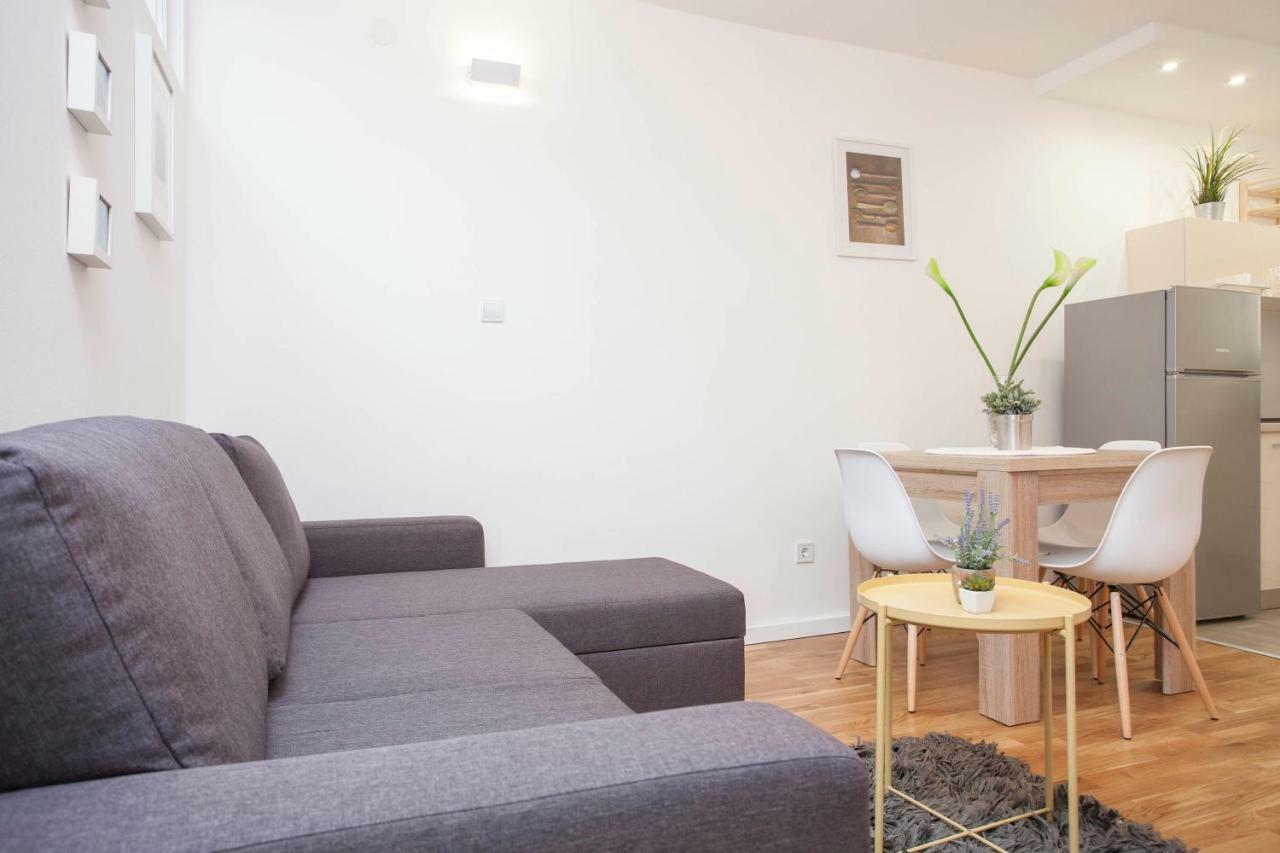 Apartment Mikula Makarska Ngoại thất bức ảnh