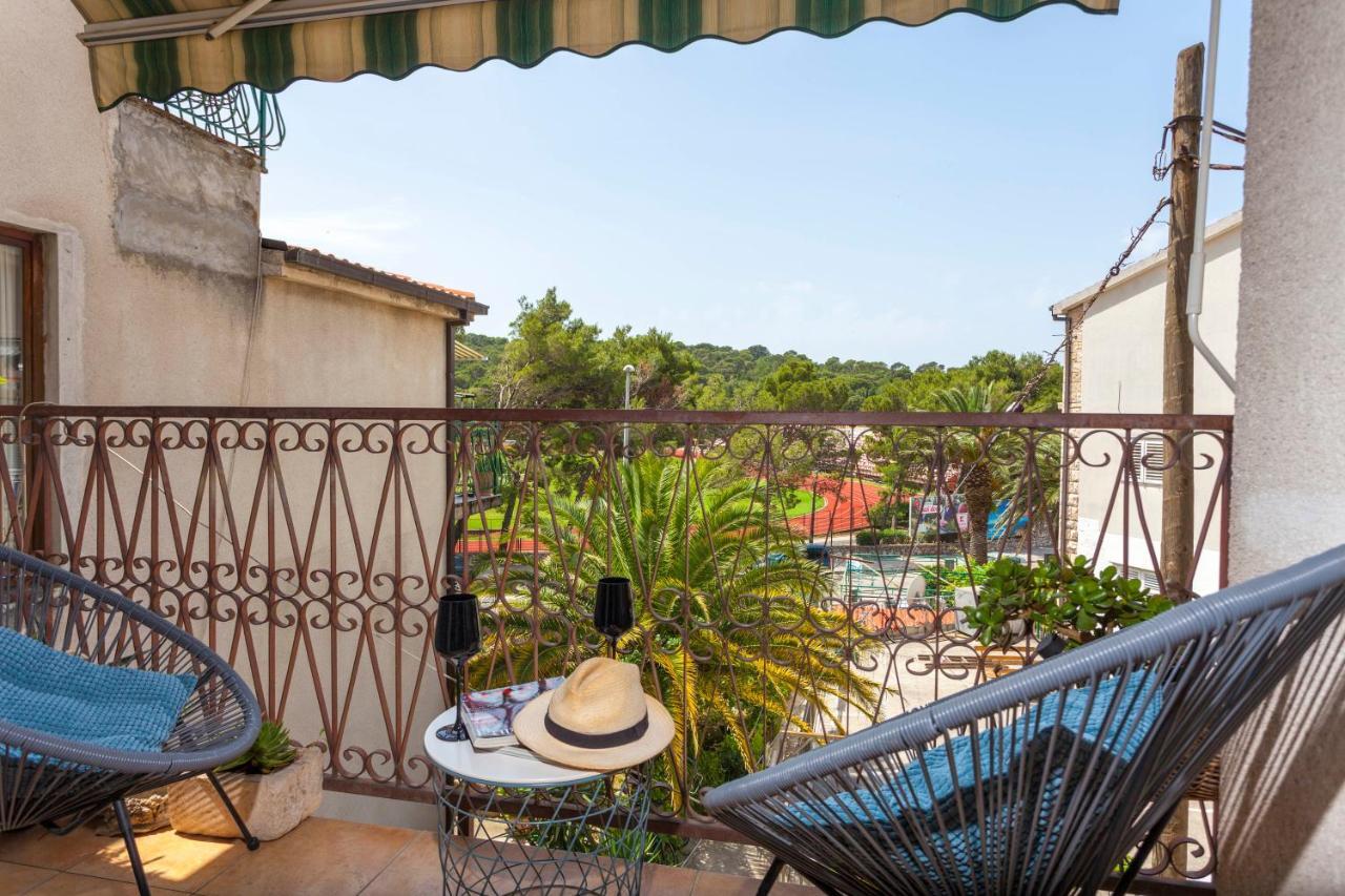 Apartment Mikula Makarska Ngoại thất bức ảnh